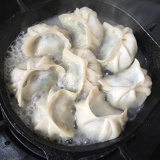 蛋煎饺的做法步骤：6