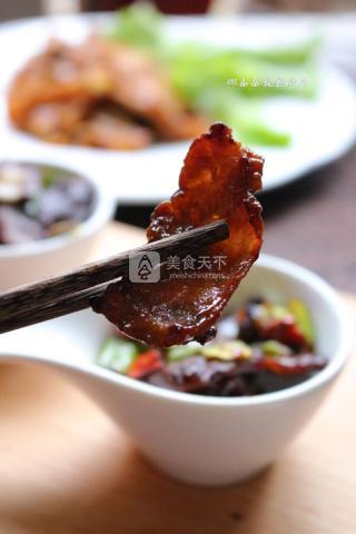 香焦<a href=/shicai/rouqin/NiuRou/index.html target=_blank><u>牛肉</u></a>