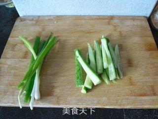 <a href=/shicai/mimian/DouPi/index.html target=_blank><u>豆皮</u></a>菜卷