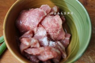 香焦<a href=/shicai/rouqin/NiuRou/index.html target=_blank><u>牛肉</u></a>